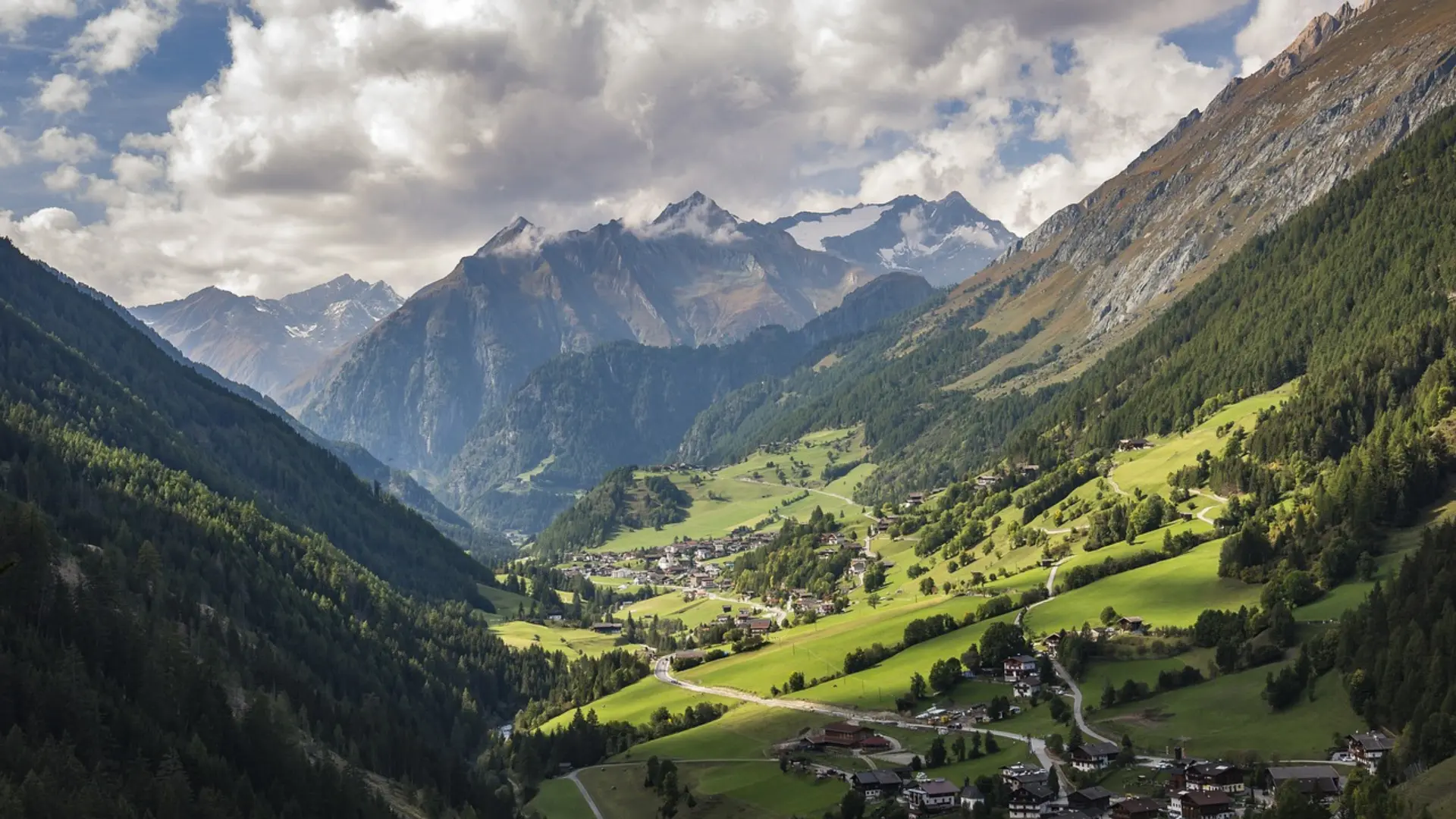 Panorama Travel Experiences: Discover the World’s Most Breathtaking Scenic Journeys