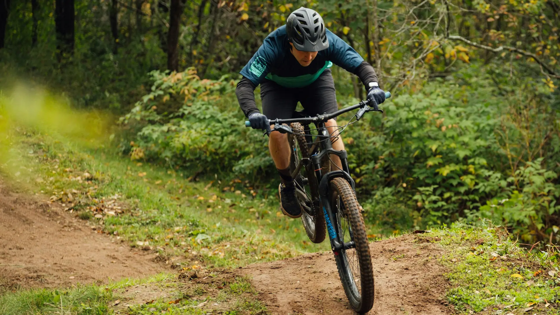 Top 10 Mountain Biking Trails Near Me: A Local’s Guide to Hidden Gems and Epic Rides
