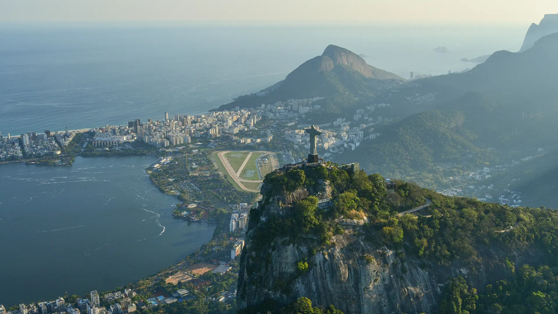 South America Travel Packages: How to Choose the Perfect Adventure for Your Dream Vacation