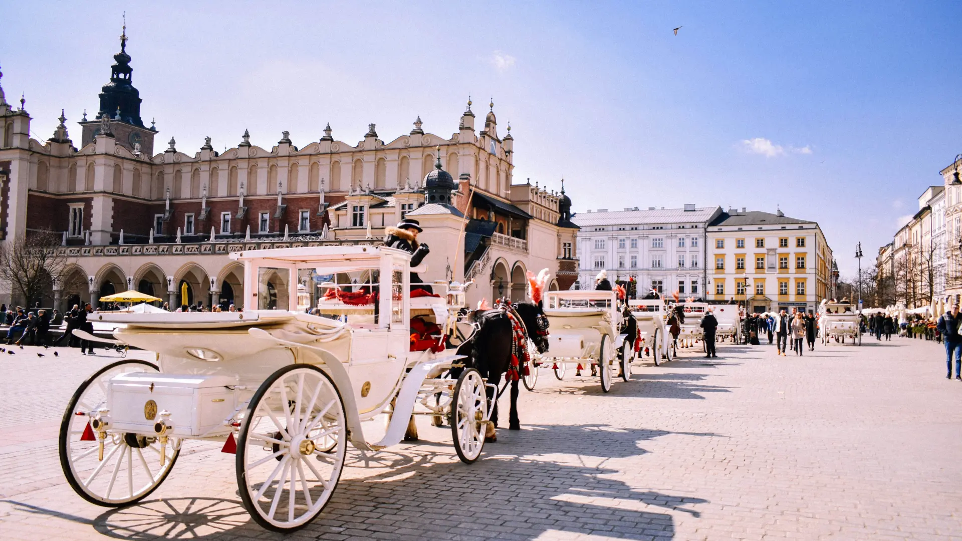Poland Travel Guide 2025: Best Places to Visit, Hidden Gems, and Essential Tips