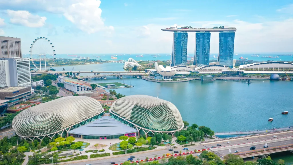 best time to travel to Singapore